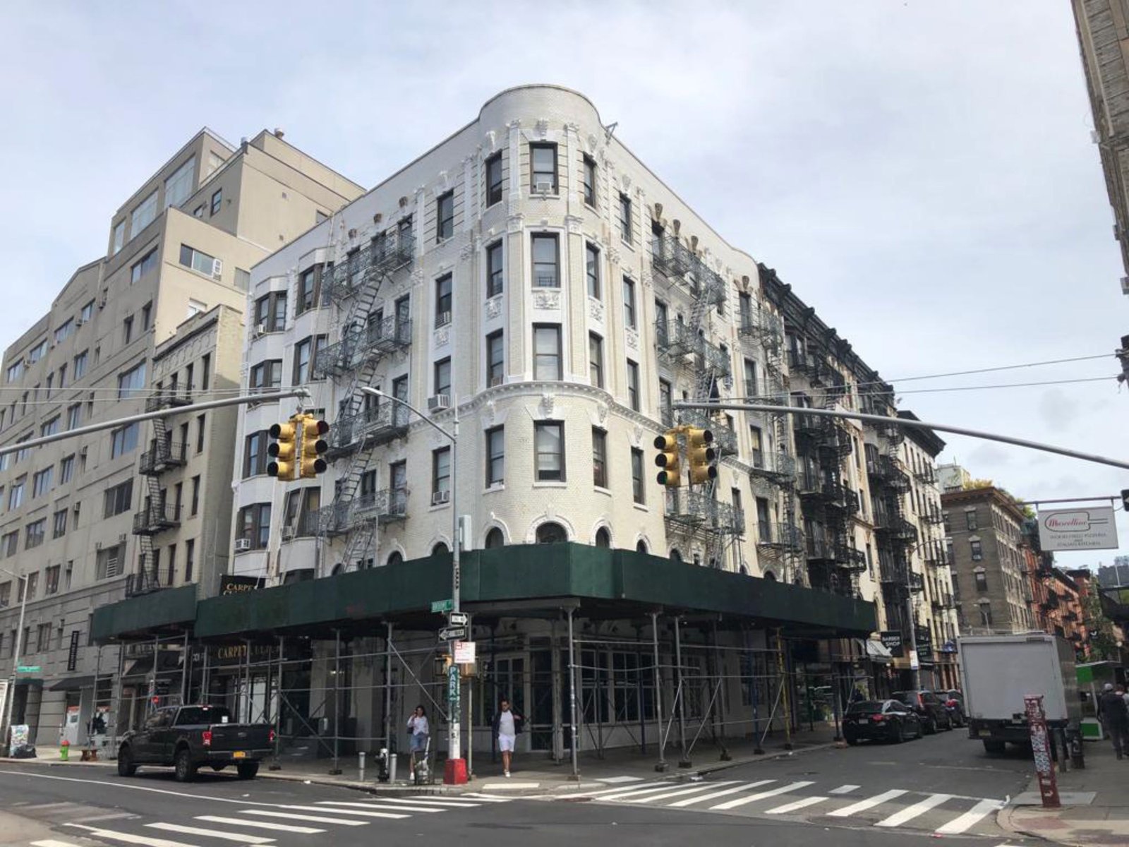 Residential vs Commercial Building Repair Contractor